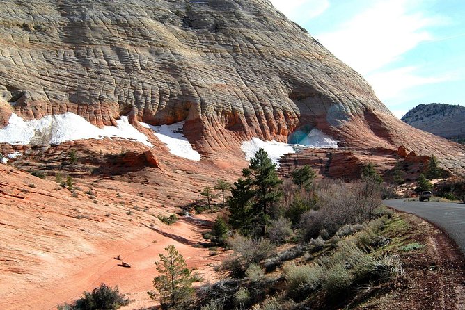 Small-Group Zion National Park Day Tour from Las Vegas - Hotel pickup and the Zion Canyon Visitor Center: a smart first stop