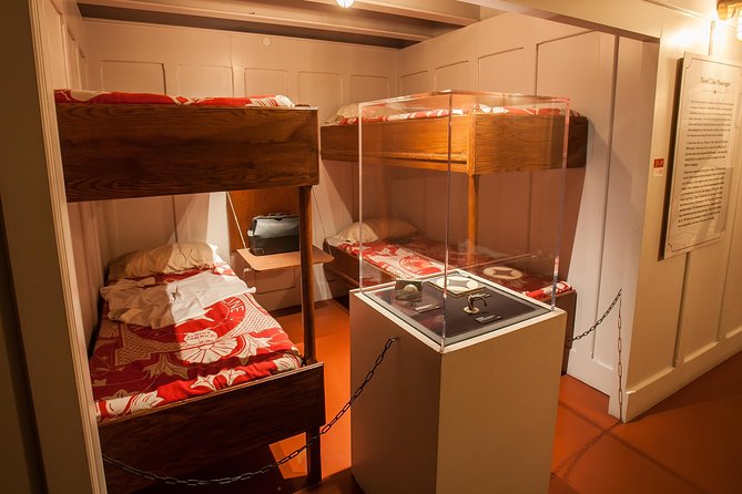 Titanic: The Artifact Exhibition at the Luxor Hotel and Casino - Inside the exhibition flow: where to spend your reading time