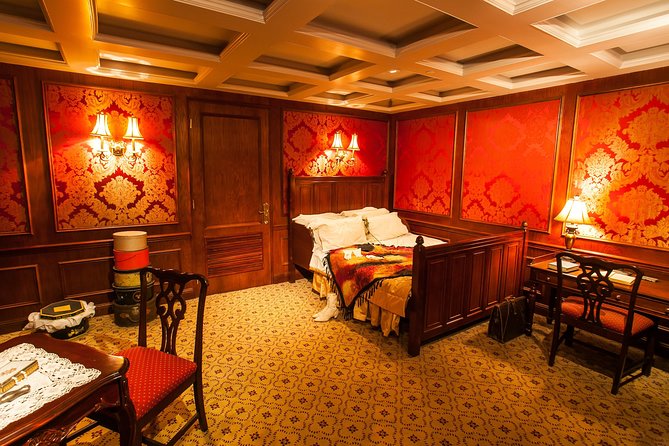 Titanic: The Artifact Exhibition at the Luxor Hotel and Casino - Price and value: is $36.20 worth about two hours?