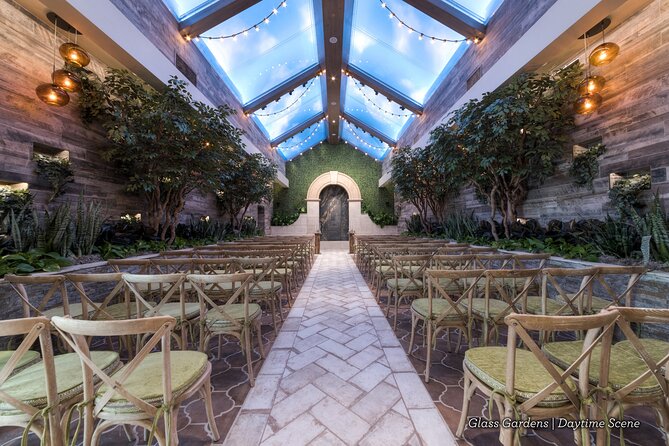 Traditional Las Vegas Wedding Package - A Vegas Wedding That Feels Scheduled, Not Chaotic