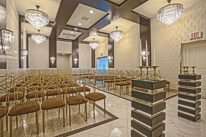 Traditional Las Vegas Wedding Package - Flowers, Music, and Upgrades You Can Add If You Want More Style
