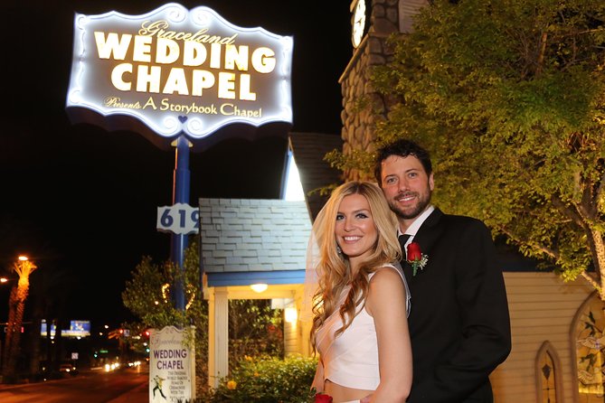 Traditional Wedding or Vow Renewal at Graceland Wedding Chapel - Flowers, photos, video, and live stream: choosing what you want to remember