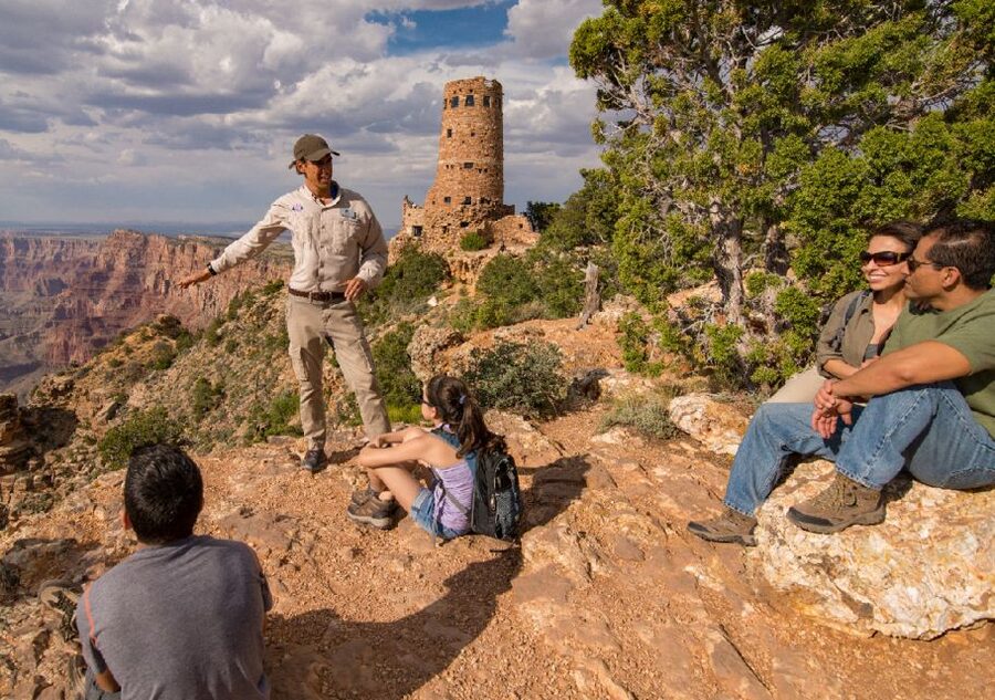 Tusayan: Grand Canyon Desert View & South Rim Pink Jeep Tour - Meeting point and timing: make check-in easy on yourself