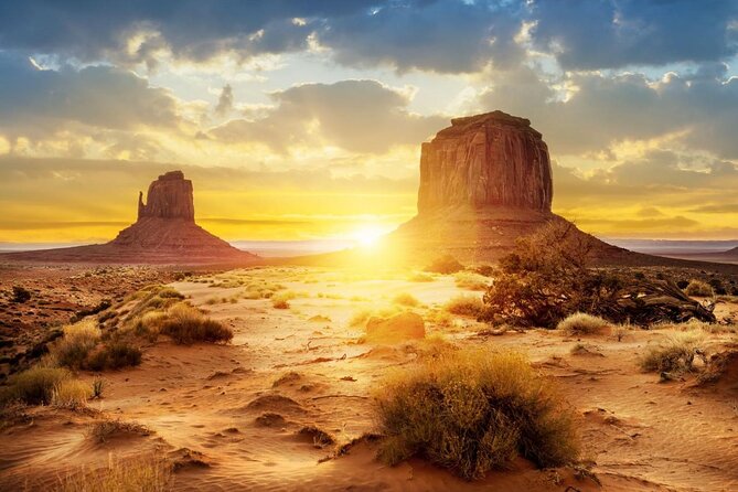 Two-Day 4-in-1 Grand Circle Tour from Las Vegas - Day 1: Lake Powell for a Quick, Stunning Warm-Up