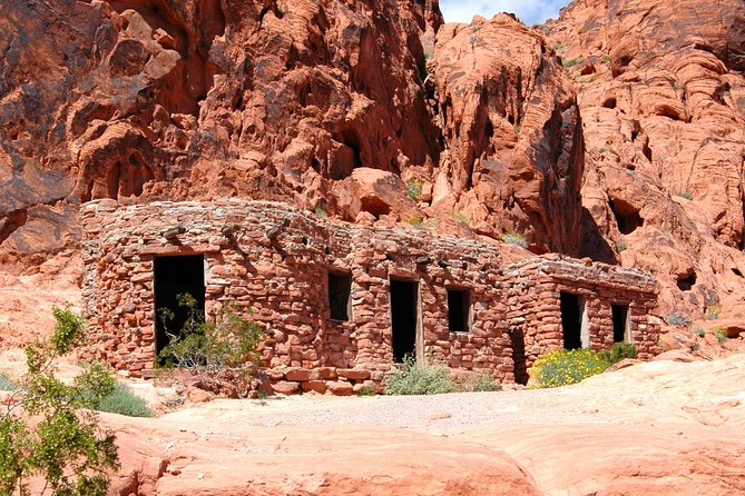Valley of Fire and Lost City Museum Tour from Las Vegas - Visitor Center Break and Lunch: Simple, Well-Timed Fuel