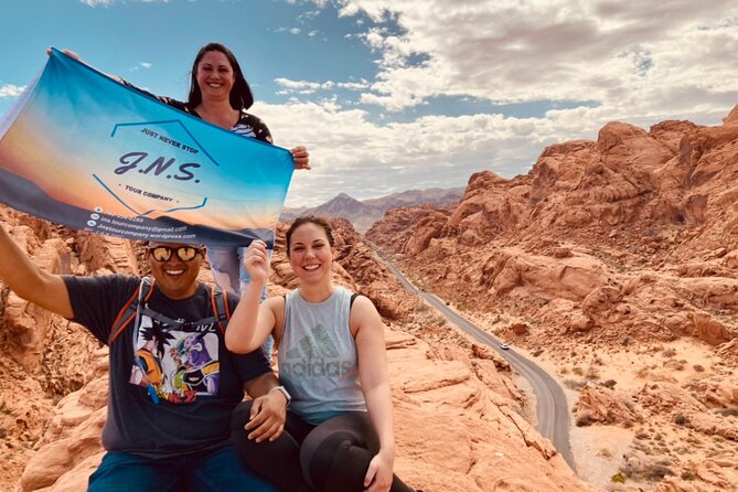 Valley of Fire and Red Rock Canyon Day Tour from Las Vegas - What’s included—and what you should bring anyway