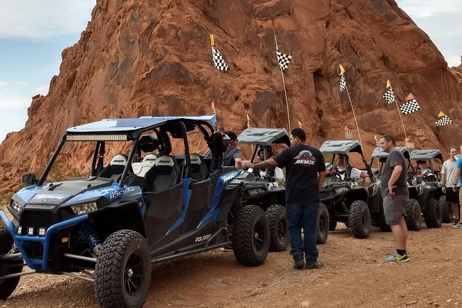 Valley of Fire Ride Along Non Driver UTV Passenger tour Las Vegas - Gear and Safety: Goggles, Gloves, Helmet