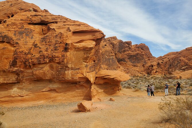 Valley of Fire State Park Tour w/Private Option (2-6 people) - Stop 1: Beehives for first impressions and color