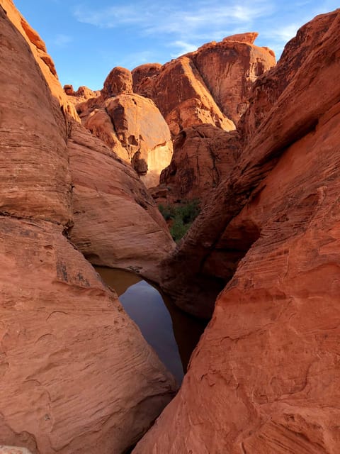 Valley of Fire Tour & Hike - In the park: guided tour, free time, and hiking that fits your pace