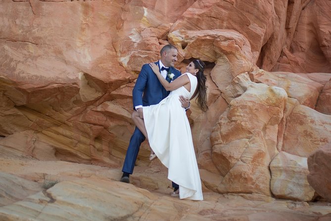Valley of Fire Wedding by Private Limousine - Price and value: what you get for $780.99 per person