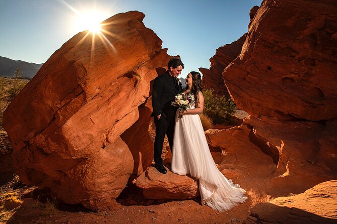 Valley of Fire Wedding Package - Photos and video: USB delivery plus your rights