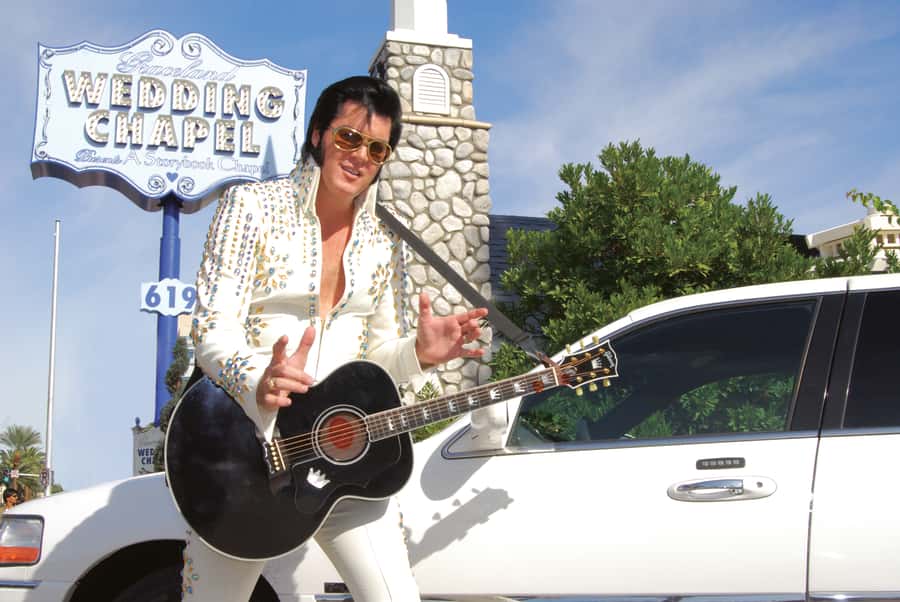 Vegas: Elvis-Themed Graceland Chapel Wedding or Vow Renewal - The Ceremony Timeline: Exactly How Your 1.5 Hours Gets Used
