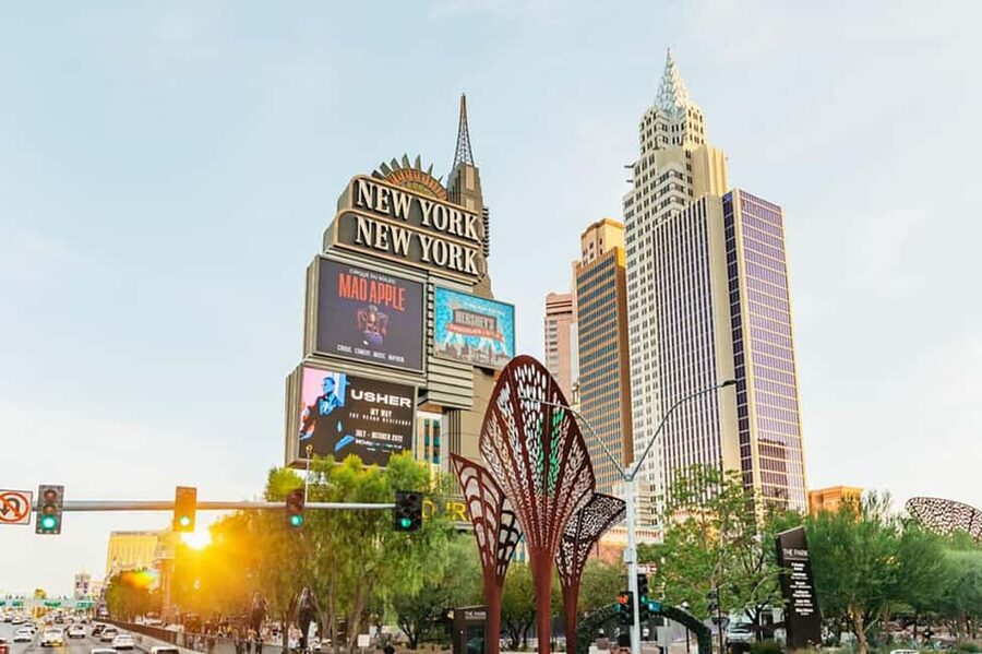Vegas Explorer: Hop-On Hop-Off Adventure at Your Own Pace - Stop-by-Stop Reality Check: Where You’ll Start and What Each Area Means