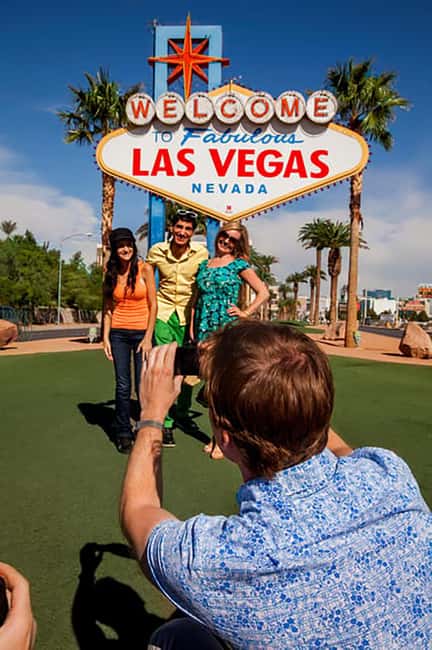 Vegas Explorer: Hop-On Hop-Off Adventure at Your Own Pace - Getting the Night Right: Open-Top Views on the 7pm and Late-Night Tours