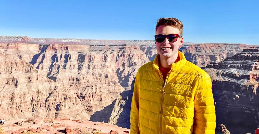 Vegas: Grand Canyon, Hoover Dam, Lunch/Skywalk Options, WiFi - The drive stops that break up the day (and why you’ll be glad for them)