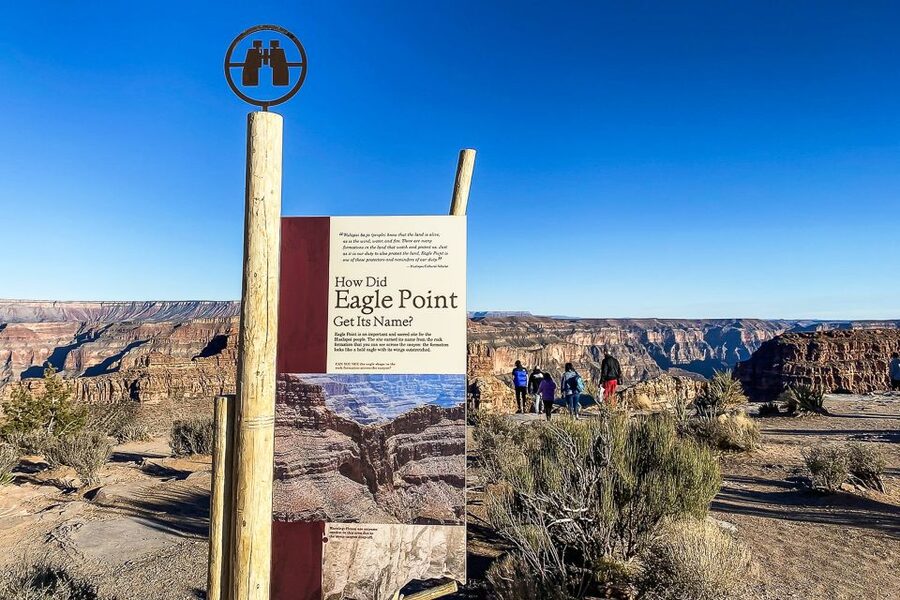 Vegas: Grand Canyon, Hoover Dam, Lunch/Skywalk Options, WiFi - Lunch and the food voucher: convenient, but don’t expect fine dining