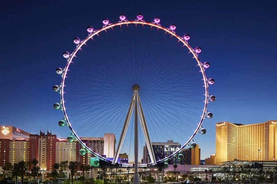 Vegas: Madame Tussauds, High Roller, & Hop-on Hop-off Tour - Madame Tussauds at The Venetian: celebrity wax meets Marvel 4D