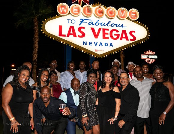 Vegas Nightclub Crawl by Party Bus with Fast Pass Entry - Stop 1 Ghostbar: VIP Hosted Entry and Time to Enjoy It