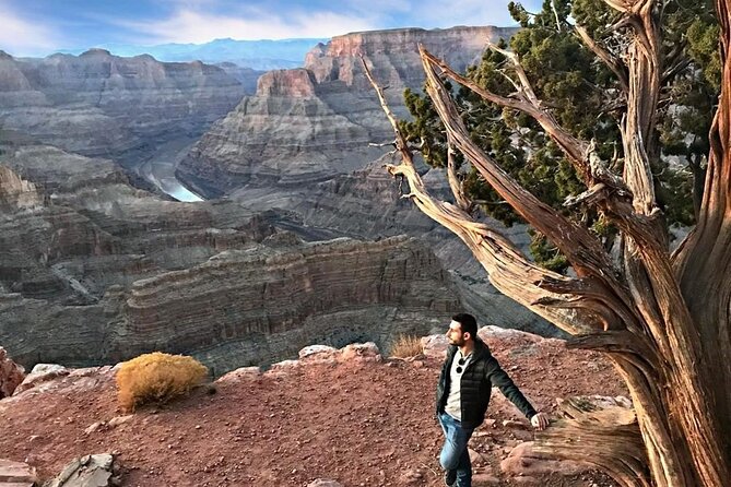 VIP Luxury Grand Canyon West and Hoover Dam with Skywalk - Eagle Point Indian Village and Guano Point: Your Four Hours at the West Rim