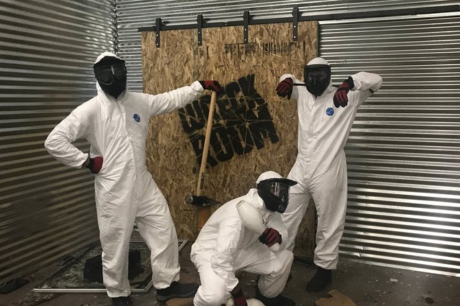 Wreck Room - A Destruction Experience, Standard Wrecking - Tools of the Trade: Bats, Crowbars, and Real-World Tips